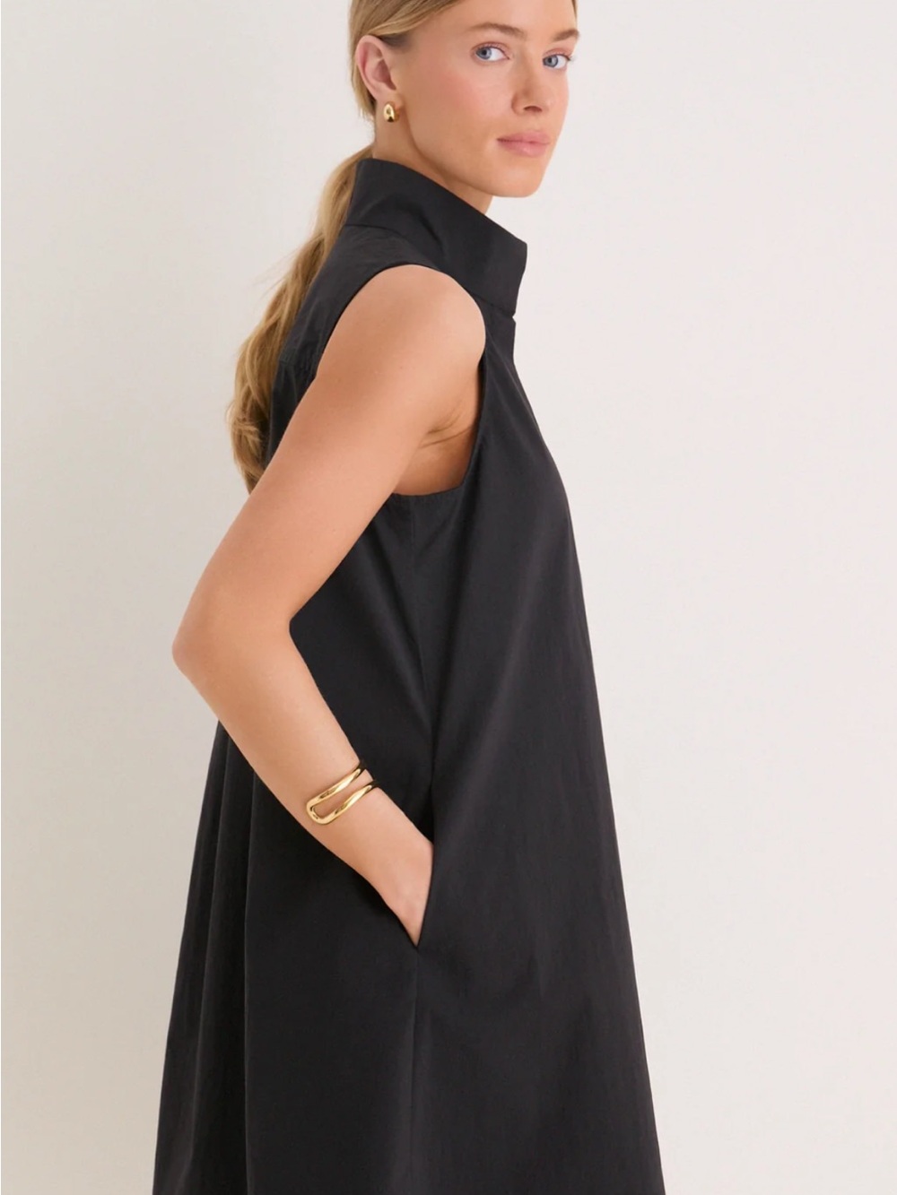 Tuckernuck Black Sleeveless Charlie Dress - Picture 2 of 5